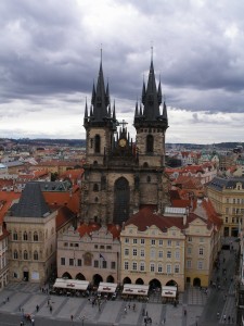 Týnský chrám a Staré Město
foto: cs.wikipedia.org